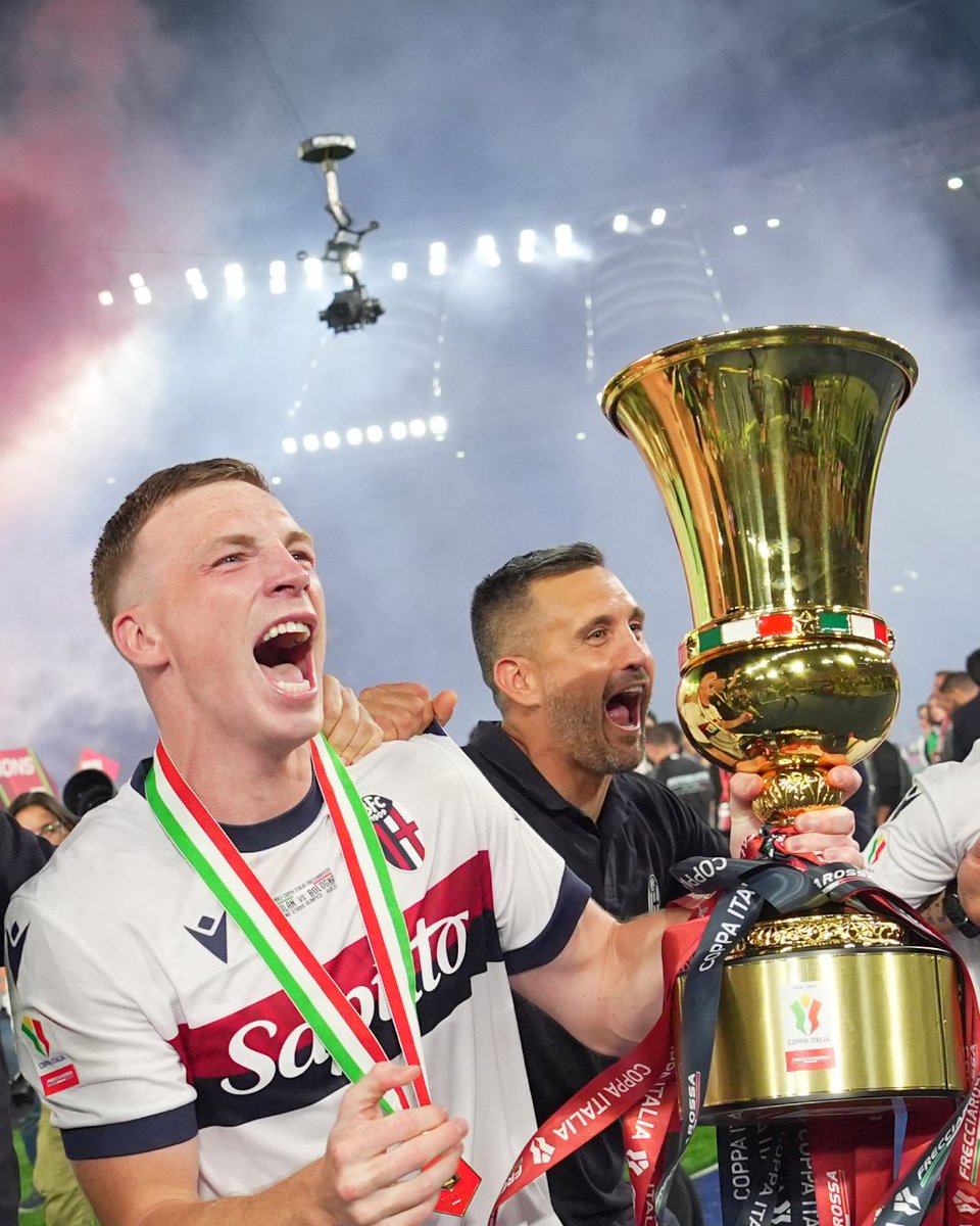 Lega Serie A (@seriea_en) on Twitter photo Bologna ended a 51-year wait for a major trophy last night ๐
And it was a Scotsman who captained them to glory ๐ด๓ ง๓ ข๓ ณ๓ ฃ๓ ด๓ ฟ Bologna ended a 51-year wait for a major trophy last night ๐
And it was a Scotsman who captained them to glory ๐ด๓ ง๓ ข๓ ณ๓ ฃ๓ ด๓ ฟ