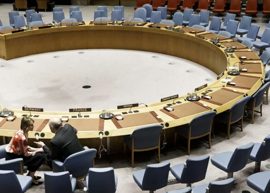 DefeceFinance's tweet image. AI, autonomia, spazio, quantistica e cyber: NATO e UE puntano sulle tecnologie emergenti per dominare il campo di battaglia entro il 2040.
🔗 defencefinancemonitor.substack.com/p/emerging-tec…
#DefenseTech #AI #Autonomy #Quantum #CyberSecurity #NATO #EUdefence #CognitiveWarfare #FutureOfWarfare