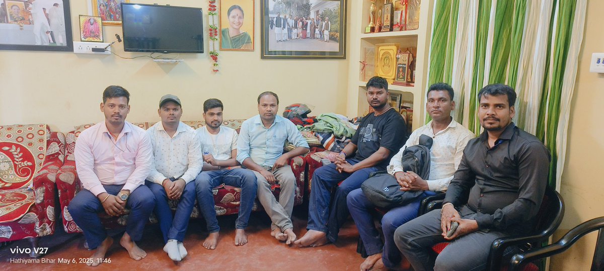 #BIHAR_PANCHAYAT_SACHIV_9_DEMANDS
<a href="/officecmbihar/">CMO Bihar</a>
<a href="/NitishKumar/">Nitish Kumar</a>
<a href="/samrat4bjp/">Samrat Choudhary</a>
<a href="/PRD_Bihar/">Panchayati Raj Department, GoB</a>
<a href="/kedarguptain/">Kedar Prasad Gupta (Modi ka Parivar)</a> 
<a href="/Anand_IAS2013/">Anand Sharma</a> 
महोदय कृपया हमलोग को 9 सूत्री बातों को मान लिया जाए