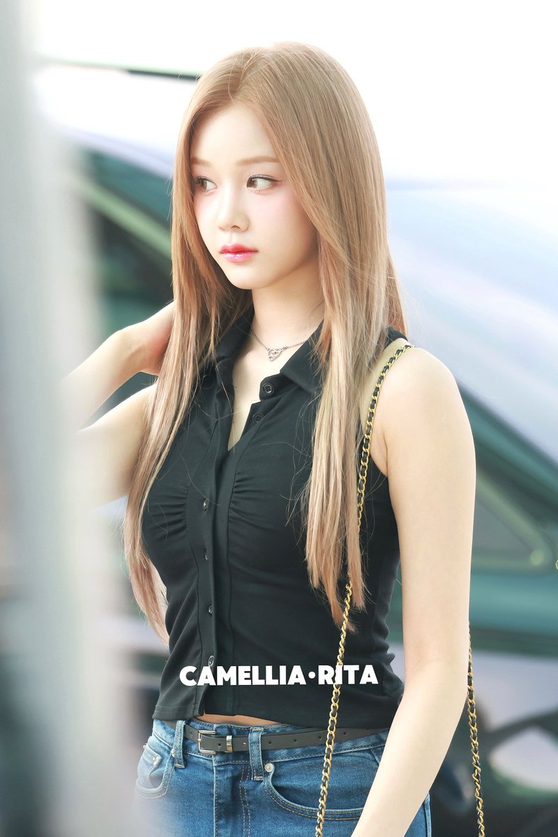 パリタ金髪ビジュ強すぎる