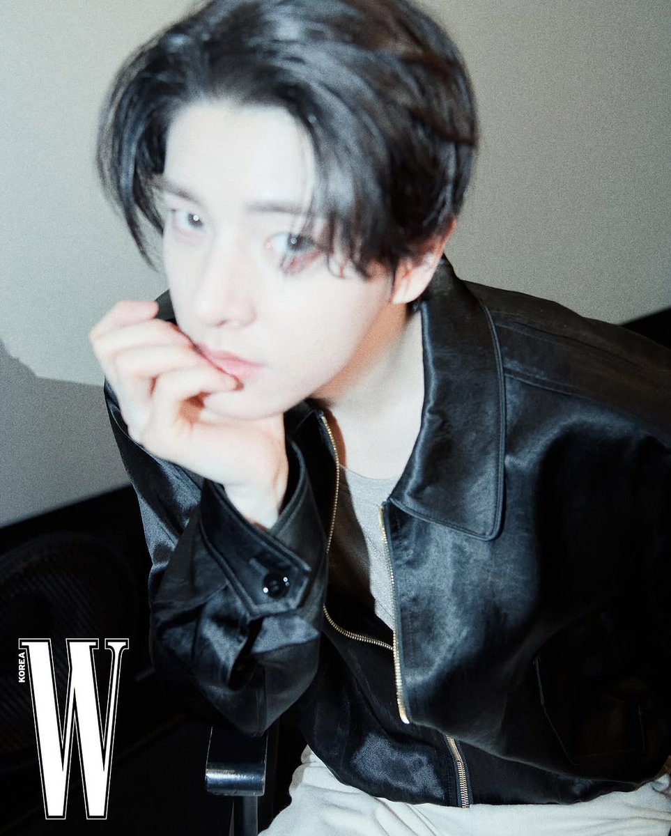 blossom_jjjssn's tweet photo. [#Wkorea Instagram Update with #엔하이픈] 250515

#W_Exclusive #Wkorea #DESIRE_UNLEASH #ENHYPEN #JAKE #SUNGHOON #SUNOO #NI_KI #엔하이픈 #제이크 #성훈 #선우 #니키 #ニキ https://t.co/wsF0LdNJbx