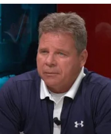 We nemen morgen op en bellen uiteraard met de beste Farioli-versteher van allemaal! Plus het nut van clubspecials en clubspodcasts, circles of influence en de draai van Jos inzake Harry