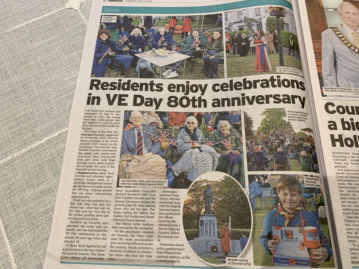 Theo Michael ๐น๐๐๐จ๐พ (@candidate_theo) on Twitter photo Last week on the #VEDay80thAnniversary on behalf of the Maidstone & West Kent <a href="/CoopParty/">Co-operative Party</a> & <a href="/SevenoaksLabour/">Sevenoaks Labour Party</a> I joined <a href="/LauraTrottMP/">Laura Trott MP</a>, <a href="/SevenoaksMayor/">Cllr Libby Ancrum</a>, Deputy Mayor <a href="/tonysclayton/">Tony Clayton</a> & <a href="/Richardfor7oaks/">Richardfor7oaks</a>. Was nice to see people from across the political spectrum in #Sevenoaks mark #VEDay. Last week on the #VEDay80thAnniversary on behalf of the Maidstone & West Kent <a href="/CoopParty/">Co-operative Party</a> & <a href="/SevenoaksLabour/">Sevenoaks Labour Party</a> I joined <a href="/LauraTrottMP/">Laura Trott MP</a>, <a href="/SevenoaksMayor/">Cllr Libby Ancrum</a>, Deputy Mayor <a href="/tonysclayton/">Tony Clayton</a> & <a href="/Richardfor7oaks/">Richardfor7oaks</a>. Was nice to see people from across the political spectrum in #Sevenoaks mark #VEDay.