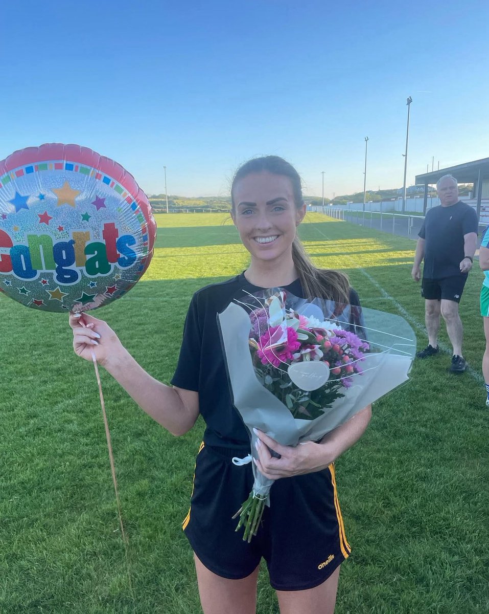 Best wishes to fantastic former player and current trainer Lisa O’Sullivan and her husband to be Conor O’Shea on their wedding day today🎉
Wishing you both a lifetime of love, laughter, and happiness together from all at Southern Gaels 🤍