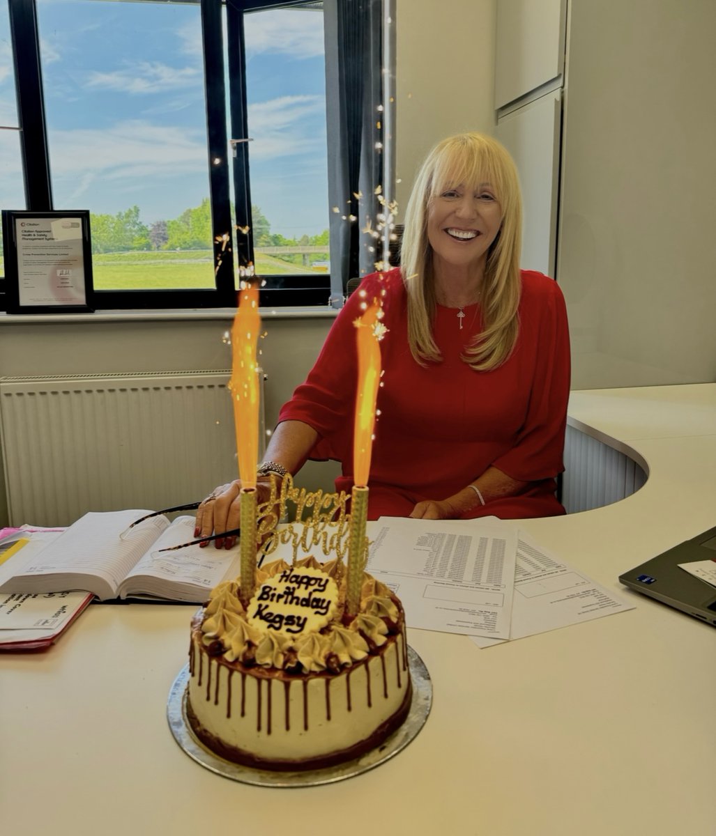Happy Birthday to our wonderful MD, Karen! 🥳
With love and best wishes from us all – have a brilliant day, you deserve it! 💐🎂