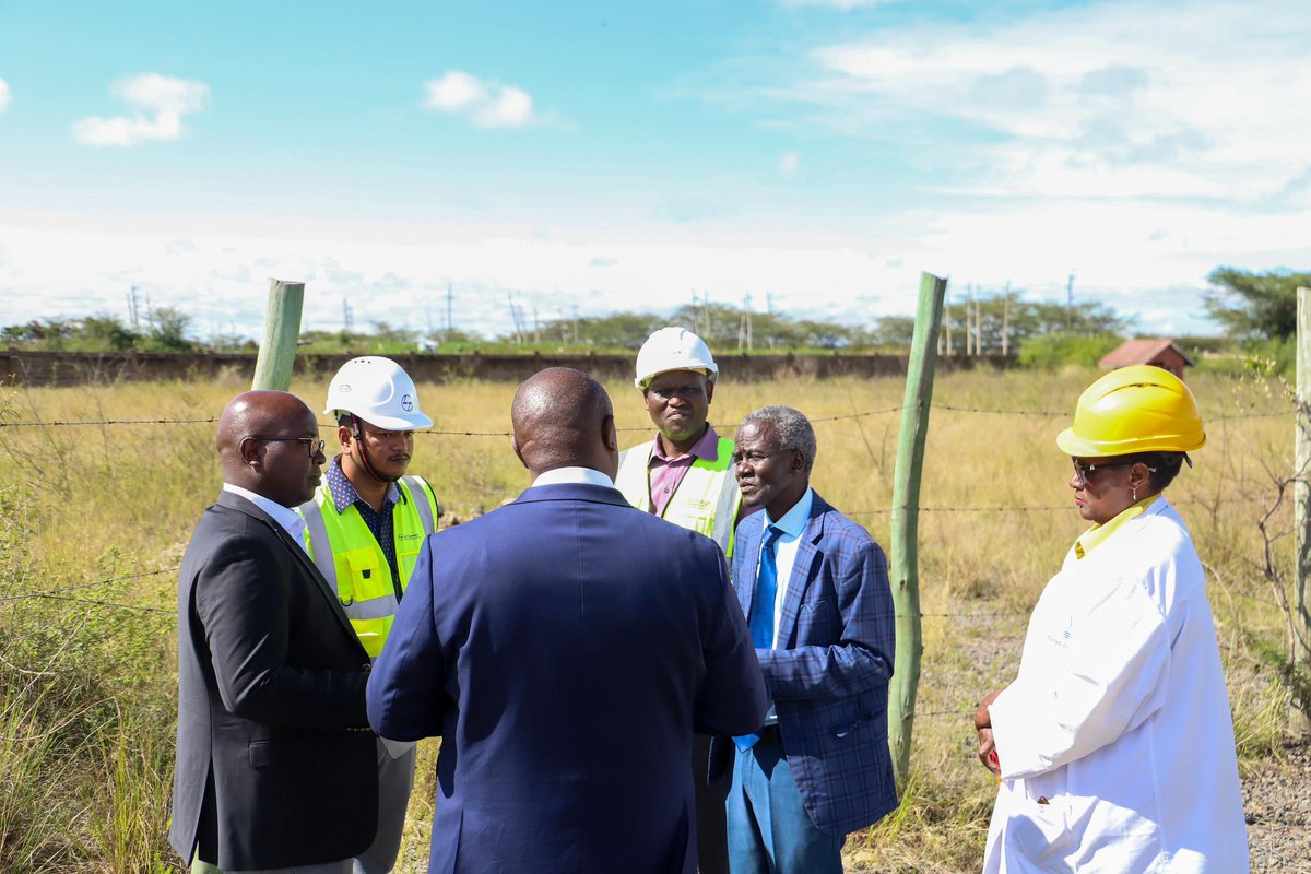AlexKWachira's tweet photo. Following the signing of a cooperation agreement between French Development Bank (AFD) and KETRACO in October 2024, I held an inspection visit of the proposed site for the construction of the National Control Center (NCC) in Embakasi.

This state-of-the-art facility is designed to enhance the management and monitoring of Kenya's electricity transmission network, providing a much-needed upgrade to support the country's growing power demand.