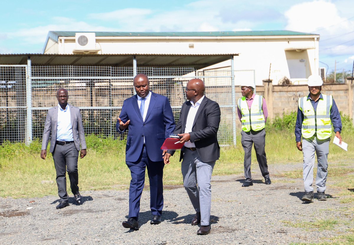 AlexKWachira's tweet photo. Following the signing of a cooperation agreement between French Development Bank (AFD) and KETRACO in October 2024, I held an inspection visit of the proposed site for the construction of the National Control Center (NCC) in Embakasi.

This state-of-the-art facility is designed to enhance the management and monitoring of Kenya's electricity transmission network, providing a much-needed upgrade to support the country's growing power demand.