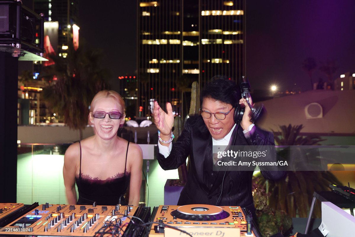 HYOYEON_Updates's tweet photo. [250512] LSM Documentary “King of Kpop” Premiere After Party in LA 

DJ HYO &amp; DJ Lee Sooman 😎

#효연 #Hyoyeon #HYO https://t.co/HpGShAG8Kr