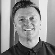 nikkihayes's tweet photo. Gutted to learn of the passing of Hugh Scully. I worker with himself and Shay in the early years of Spin1038 he was a true gentleman and I think we all had a crush on him at some stage. Huge loss
#RIP https://t.co/WIMvzAItrP