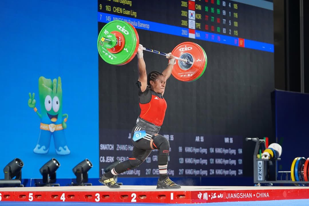 Weightlifting Indonesia tweet media