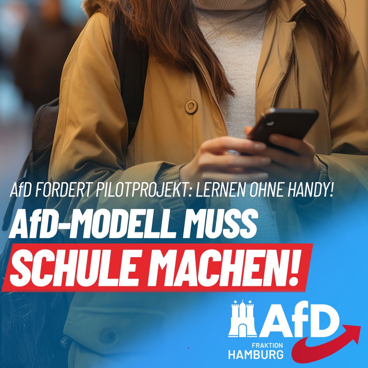 AfD_Fraktion_HH's tweet image. #AfD fordert Pilotprojekt: Lernen ohne #Handy! / Hebel: „AfD-Modell muss #Schule machen“

Mobiltelefone sind aus dem Alltag kaum noch wegzudenken. Wo Vorteile lauern, gibt es auch Gefahren, von denen insbesondere junge Menschen betroffen sind: Ablenkung, Konzentrationsstörung,