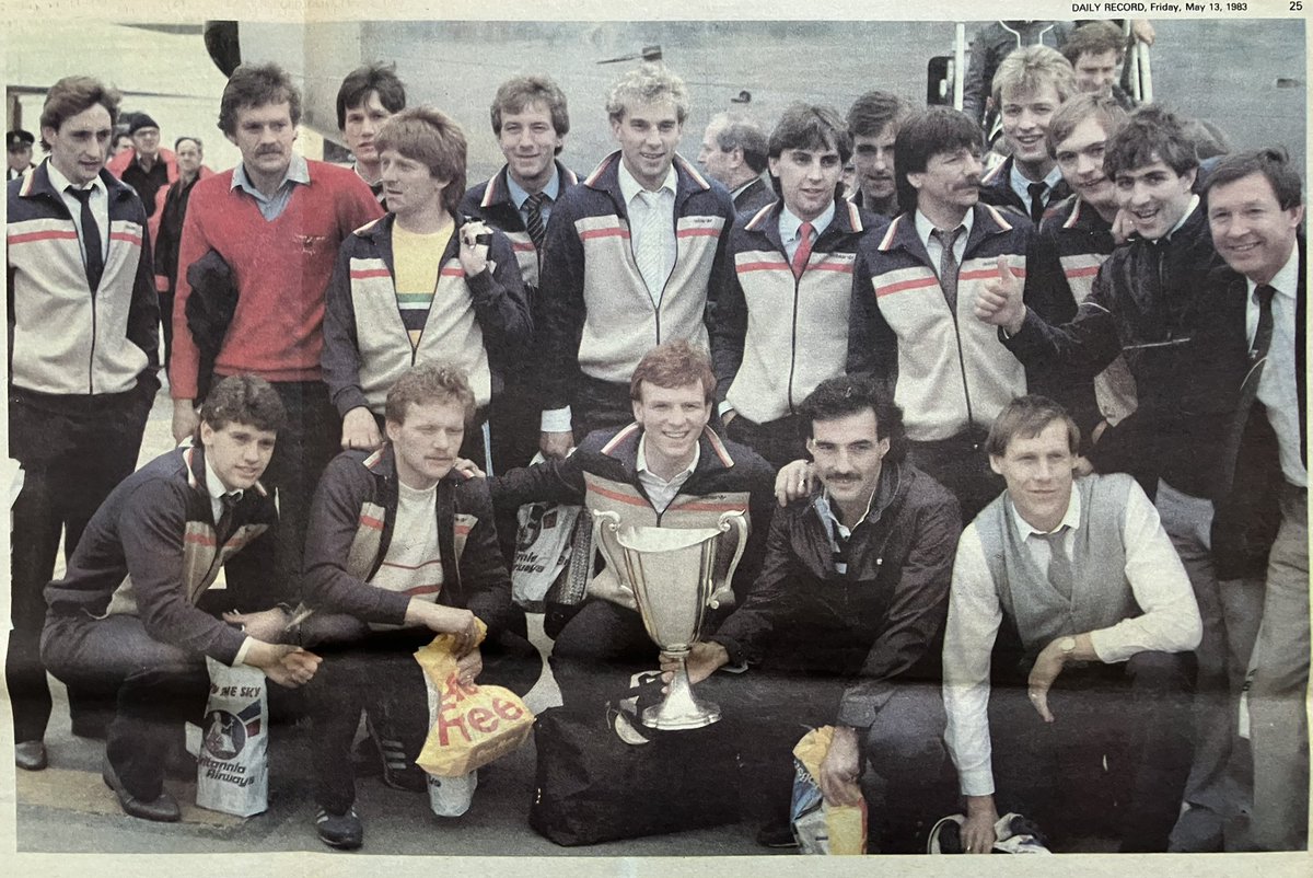 🇵🇪 This week's #TeamTuesday takes us back to Season 1982-83.

🏆 Aberdeen finished 3rd in the Premier Division. In the cups, they retained the Scottish Cup and won the European Cup Winners' Cup with a 2–1 win over Real Madrid in Gothenburg. 

📸 The photo is from the <a href="/dailyrecord/">Daily Record</a>