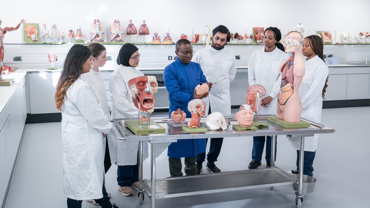 Medicine Open Day! 🏥

This event will provide the opportunity to visit our Brayford Pool Campus, find out more about our MBChB Medicine programme, and speak to our staff and students. 

21 May 🗓️

Book your place: lncn.ac/medicine25