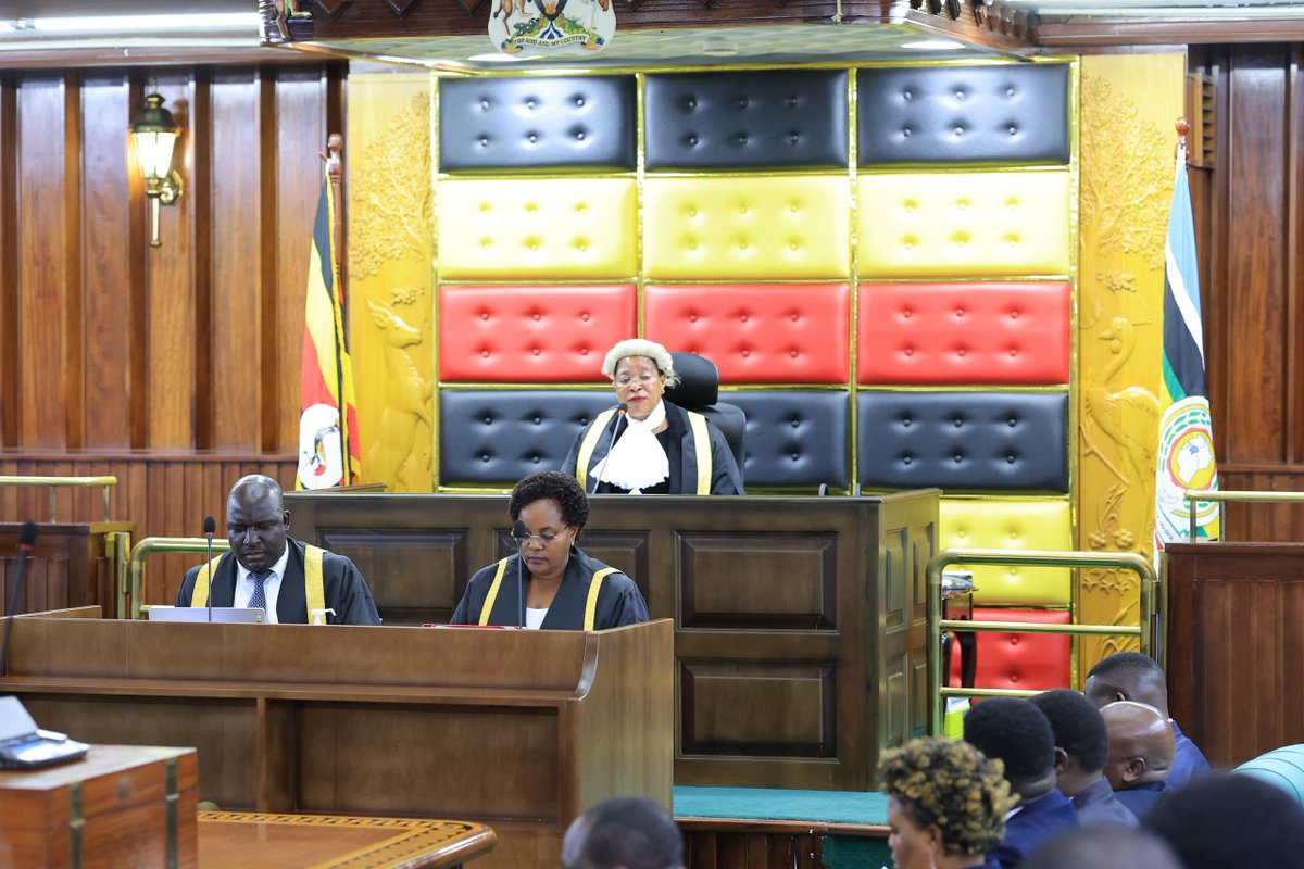 Parliament of Uganda (@parliament_ug) on Twitter photo Minister for Defence and Veteran Affairs, Hon. <a href="/ObothOboth/">Jacob Marksons Oboth (MP)</a> tables the Uganda Peoples' Defence Forces (Amendment) Bill, 2025 for first reading.
Speaker <a href="/AnitahAmong/">Anita Annet Among</a> refers it to Committee on Defence & Internal Affairs, and Committee on Legal & Parliamentary Affairs, for scrutiny. Minister for Defence and Veteran Affairs, Hon. <a href="/ObothOboth/">Jacob Marksons Oboth (MP)</a> tables the Uganda Peoples' Defence Forces (Amendment) Bill, 2025 for first reading.
Speaker <a href="/AnitahAmong/">Anita Annet Among</a> refers it to Committee on Defence & Internal Affairs, and Committee on Legal & Parliamentary Affairs, for scrutiny.