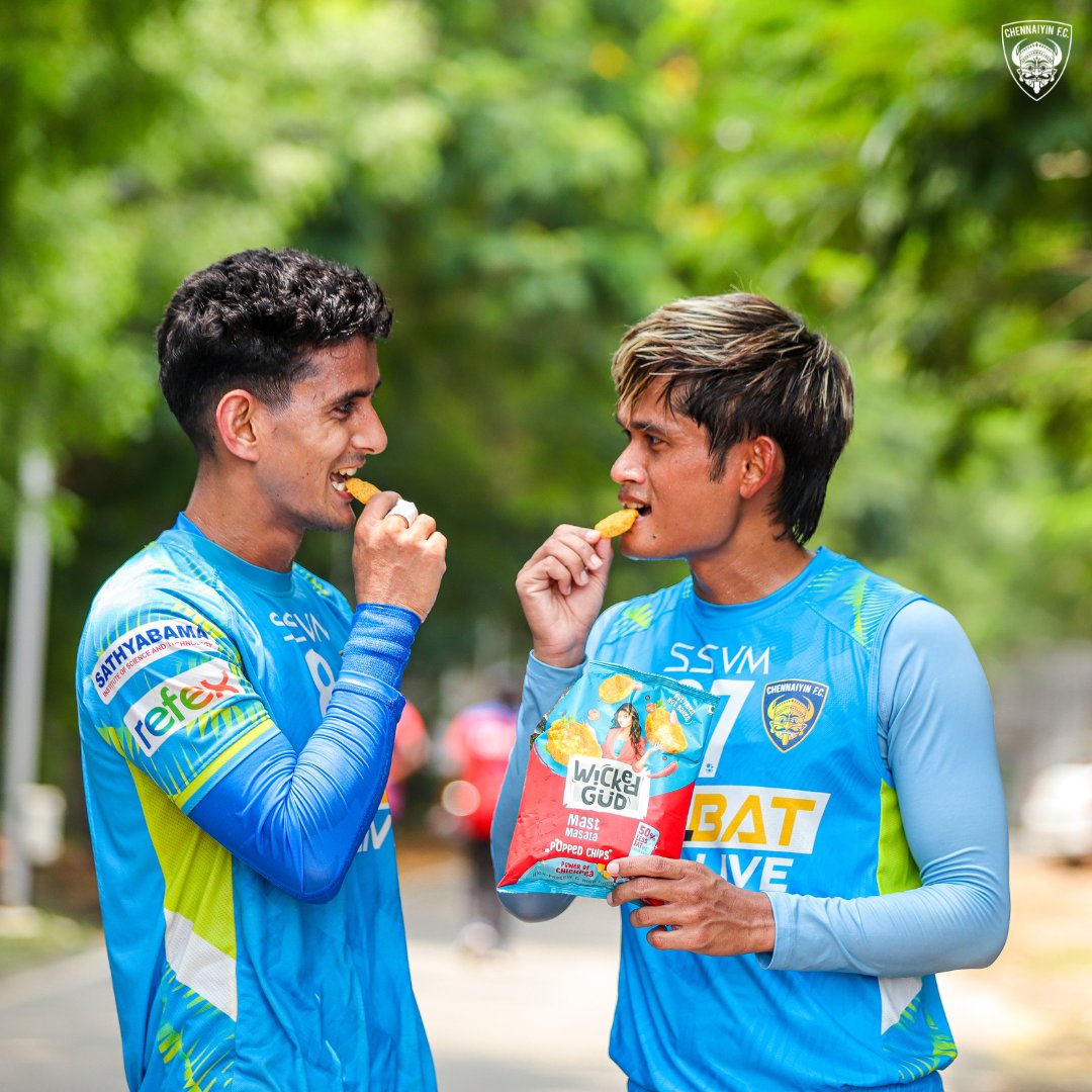 Chennaiyin F.C. (@chennaiyinfc) on Twitter photo The real reason for Jithu & Jithu being late? <a href="/WickedGud/">WickedGรผd</a> snacks stole the show! ๐
#AllInForChennaiyin #WickedGud #SnackPriorities The real reason for Jithu & Jithu being late? <a href="/WickedGud/">WickedGรผd</a> snacks stole the show! ๐
#AllInForChennaiyin #WickedGud #SnackPriorities