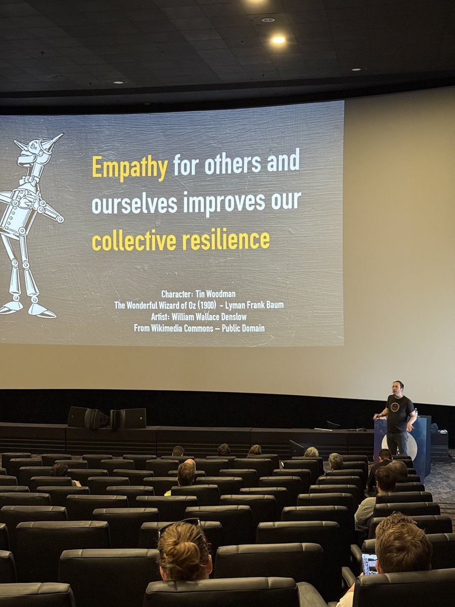devops_thiago's tweet image. At @jcon_conference, watching @TCoolsIT deliver a brilliant talk using the Wizard of Oz to explore how we can embrace changes:
“Empathy for others and ourselves improves our collective resilience.” A powerful reminder in tech and life.
#JCON2025