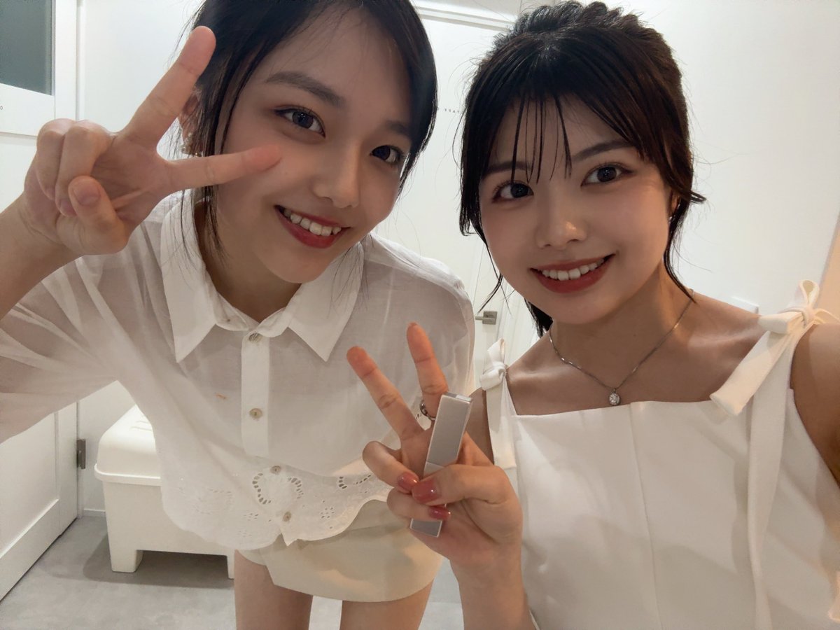 mio_matsuda_'s tweet photo. #ミスマガジン2025 ベスト16

同じ事務所の
No.3 江下 晏梨(えした あんり)ちゃん
が選ばれましたーー🥺
@anri_eshita_ 💞

私が見た人の中でダントツスタイル良くて
お顔もちっちゃくて、本当にかわいい子🫶

みんな応援してねーー☘️ https://t.co/Yp9pBluh3R
