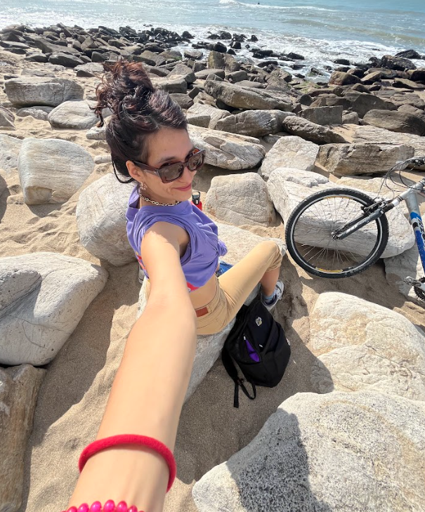 IrissPurplee's tweet photo. Early morning bike ride before work today, the sea is always my happy place🌊 https://t.co/e1Y7jwtjuE
