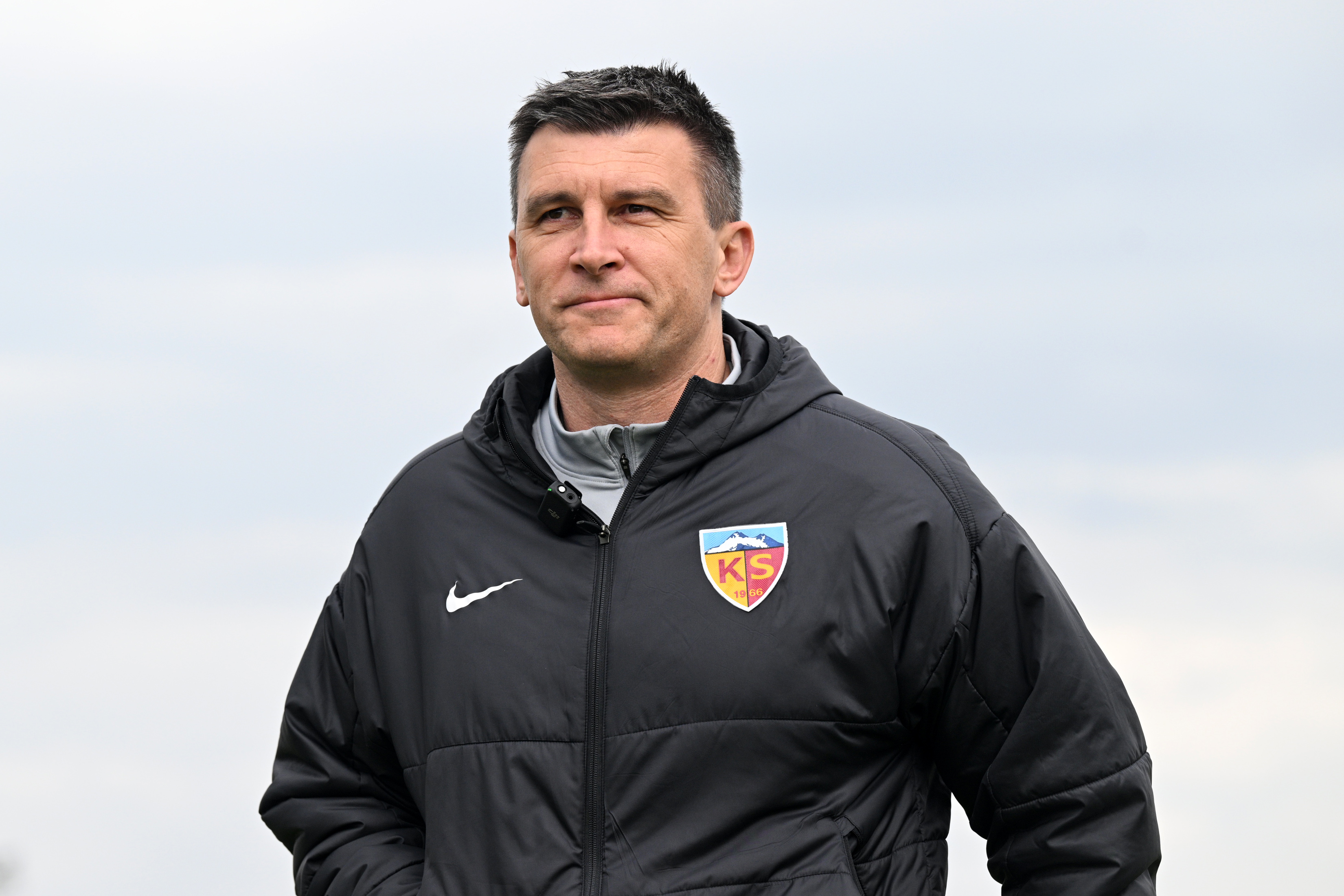 golvarmi.com on X: "Kayserispor, Sergej Jakirovic ile bambaşka Haberin  devamı: https://t.co/OYkHaocgyv https://t.co/2ydTJTFVLX" / X