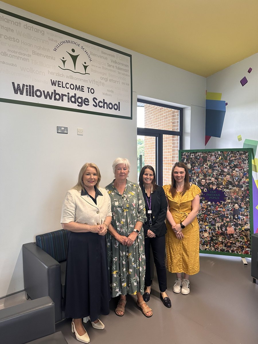 I was so humbled to visit Willowbridge School Enniskillen yesterday. Along with Jemma Dolan MLA we had a tour of the junior school and what amazing pupils we met! This school is led by an incredibly determined and inspirational principal Joanna Gray. The school needs to increase