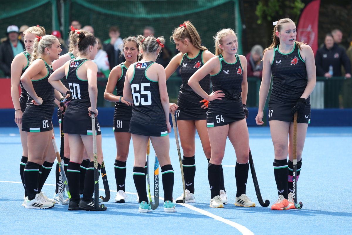 📸Our NAG sides wearing the dragon during last month's Easter Series!🔥

Get your hands on Hoci Cymru kit via our online store➡hockeywalesstore.co.uk