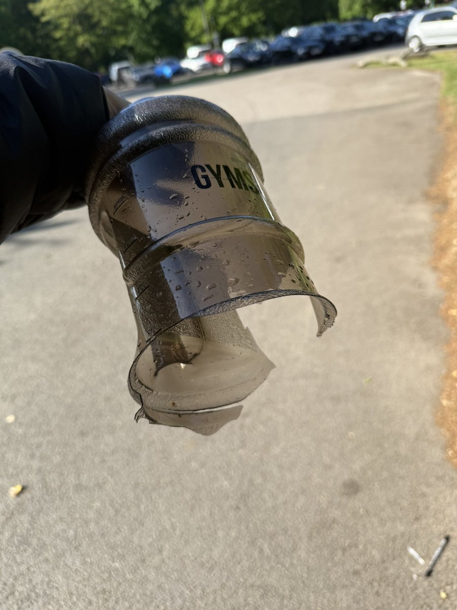 ItsJackSims's tweet image. Great start to the day 😂😪