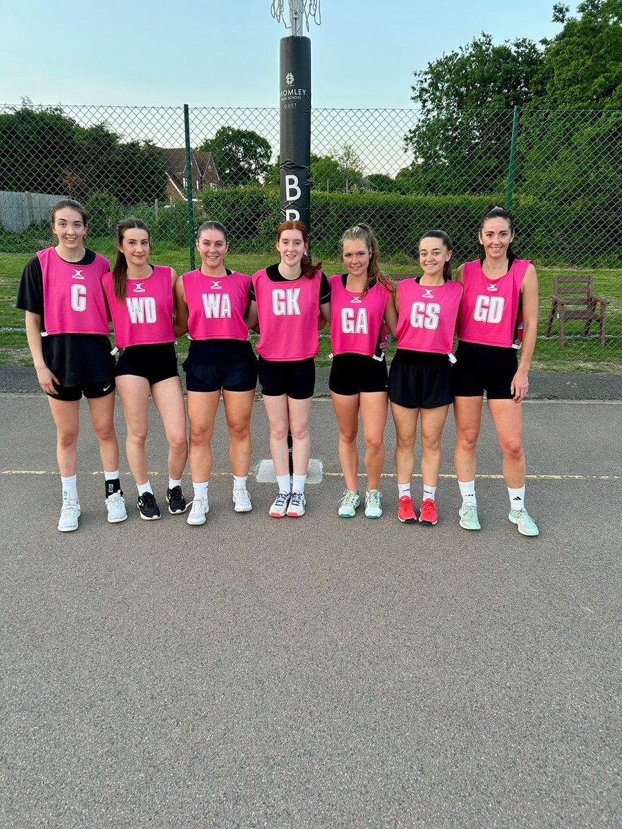 SUMMER LEAGUE☀️

Kicked off with a big W of 61-20 against priory netball club! A great team effort with some playing out of position. Start now we mean to go on 💪

Well done Charlotte on earning POM 🏅