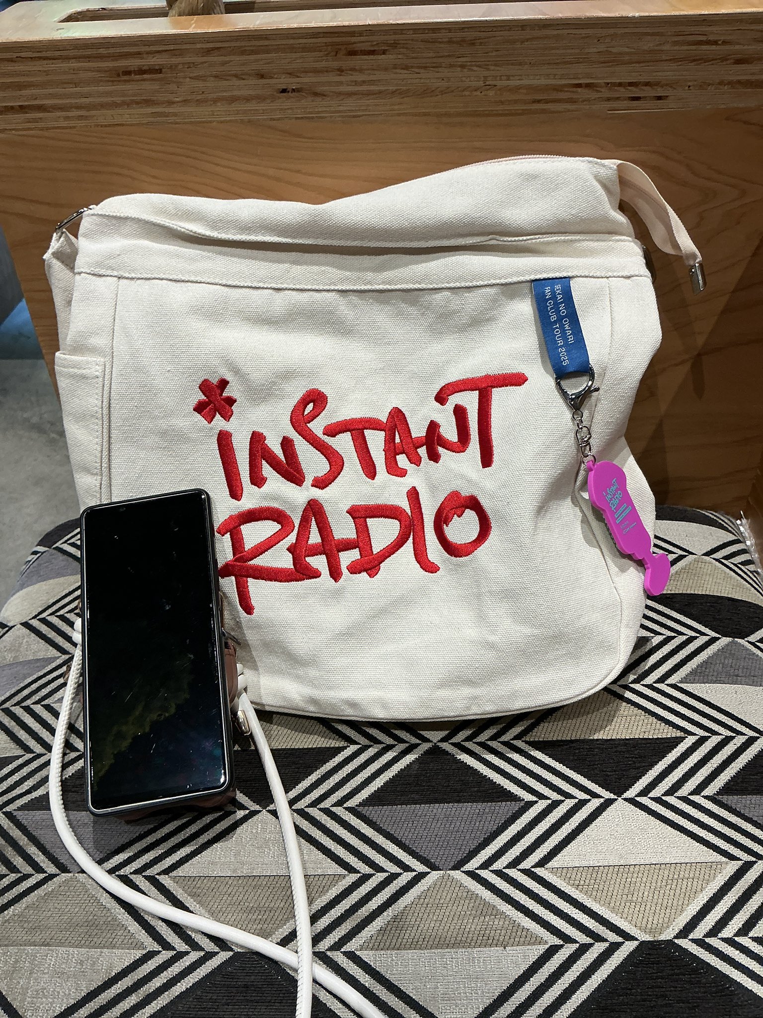 セカイノオワリ　INSTANT RADIO ショルダーバッグ ショルダーバッグ（6/19 12:00〜） | SEKAI NO OWARI