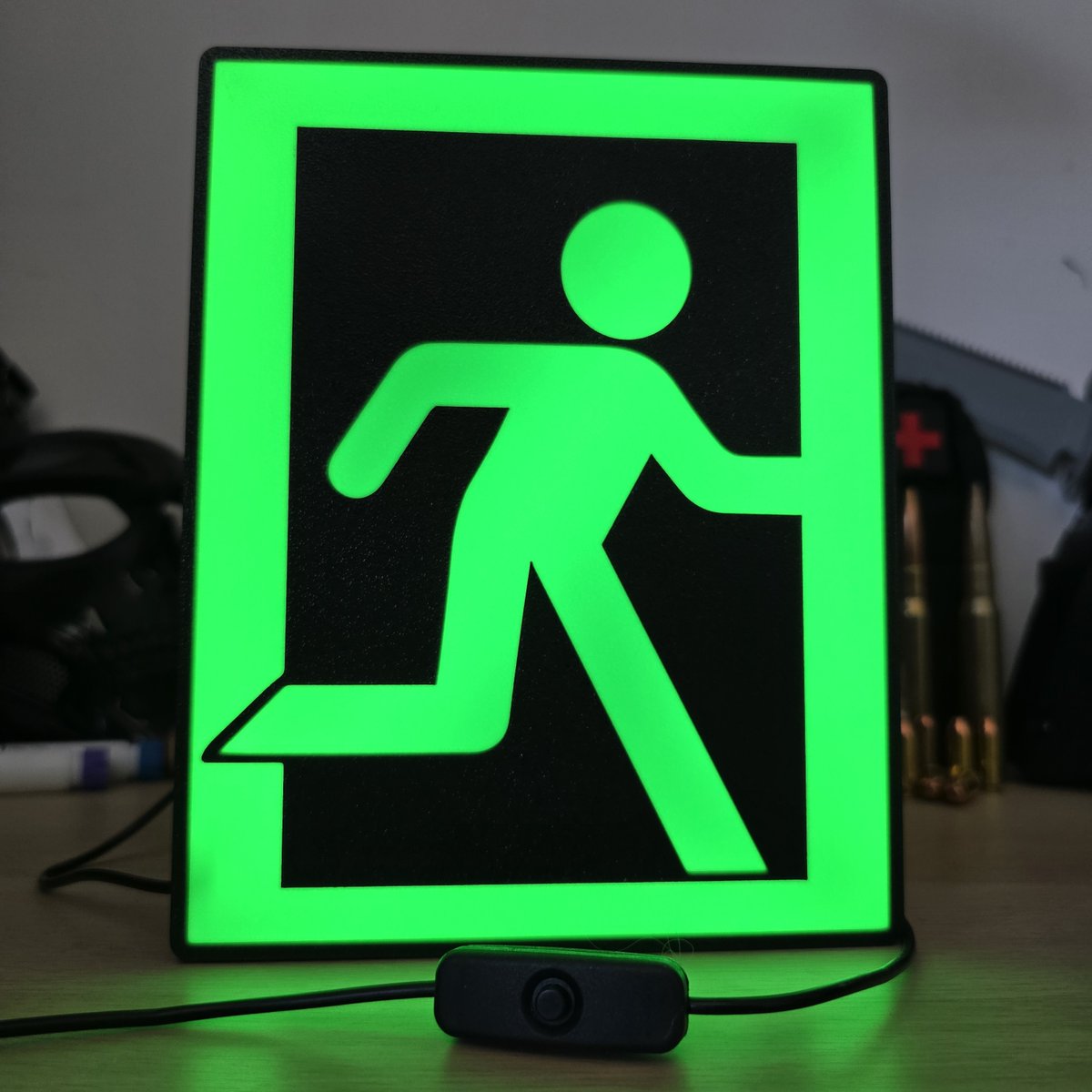 🚨 NEW TARKOV MERCH DROP! 🚨

🔑 Glow-in-the-Dark Extraction Keyring
 💡 USB Extraction Lamp for your setup
Perfect for every PMC. Don’t miss out! 🫡

🛒 Shop now:
 Keyring 👉 coolgamingstuff.com/products/glow-…
 Lamp 👉 coolgamingstuff.com/products/escap…

#EscapeFromTarkov #Tarkov #GamingSetup #PMC