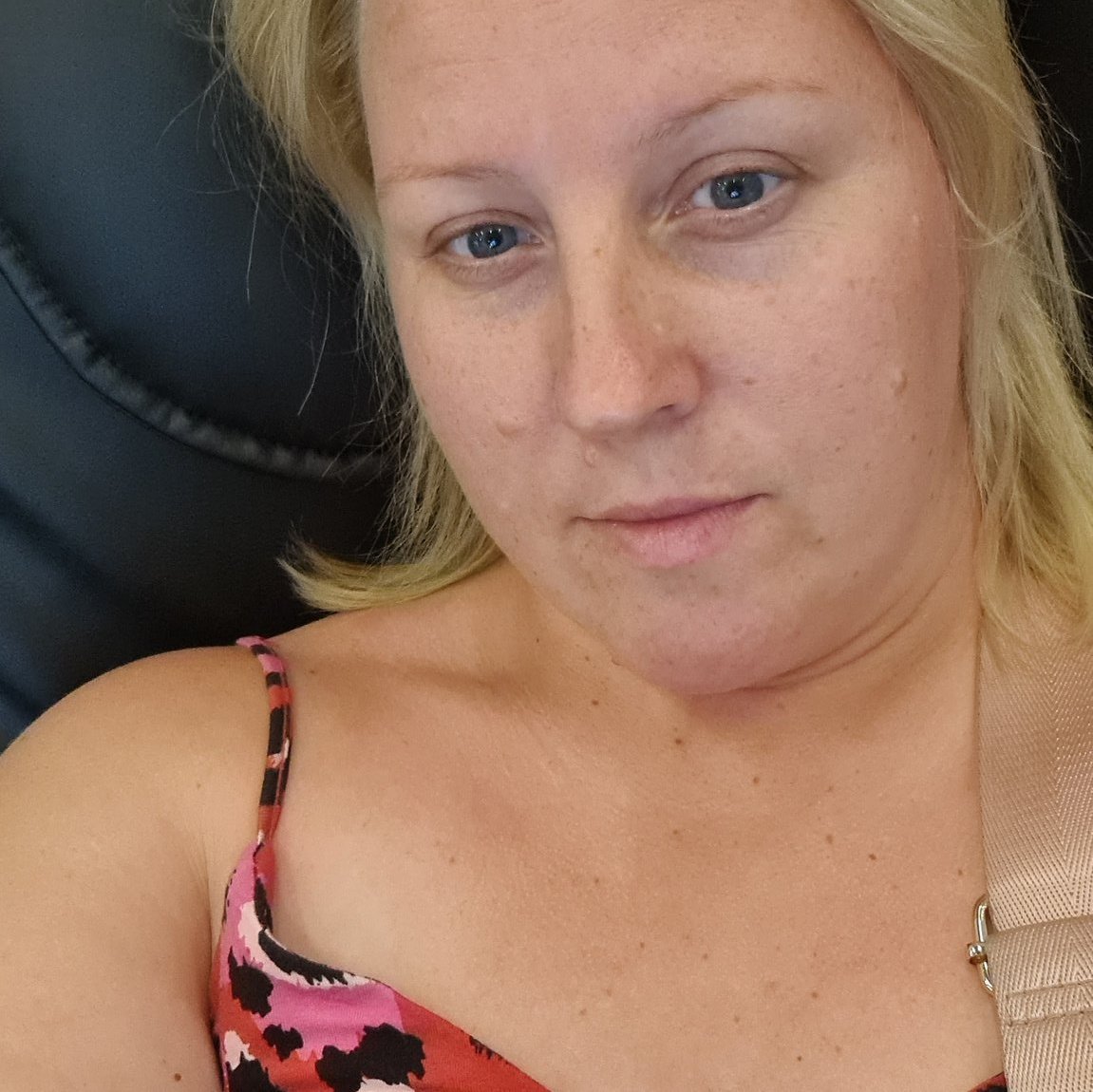 EmilyScarl46931's tweet photo. #NewProfilePic https://t.co/3nbVIC5a8y