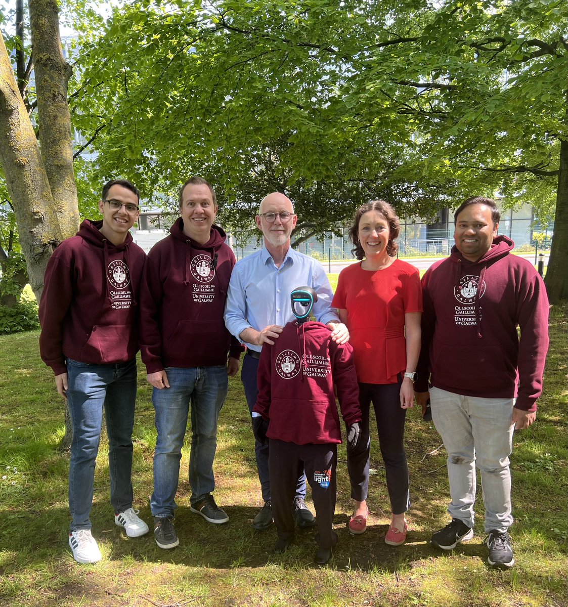 Prof Derek O'Keeffe (@physicianeer) on Twitter photo Thanks to <a href="/RadioRayRTE/">Ray D'Arcy Radio</a> for hosting <a href="/HIVE_LAB/">The HIVE</a> <a href="/uniofgalway/">Ollscoil na Gaillimhe | University of Galway</a> to discuss our #DigitalHealth research work including #ProjectTinman 🤖 🩺 Listen back here: shorturl.at/l7jdU 🎶 Thanks to <a href="/RadioRayRTE/">Ray D'Arcy Radio</a> for hosting <a href="/HIVE_LAB/">The HIVE</a> <a href="/uniofgalway/">Ollscoil na Gaillimhe | University of Galway</a> to discuss our #DigitalHealth research work including #ProjectTinman 🤖 🩺 Listen back here: shorturl.at/l7jdU 🎶