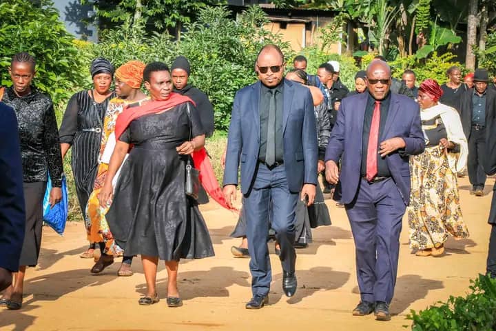 Ofisi ya Waziri Mkuu Sera Bunge na Uratibu tweet media