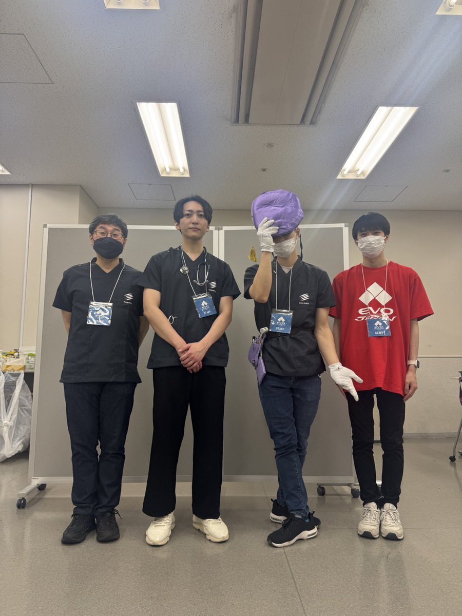 dr_rekka's tweet image. 【活動ご報告】
EVO Japan 2025の救護室利用者の数は昨年度と比較し1.5倍以上となりました。
その中で昨年度とは違った新たな発見や学びがございました。
傾向を分析し、eスポーツ選手や観戦者、関係者がより万全な体制で参加できるよう、eスポーツメディカルチームとして活動と発信をしていきます。