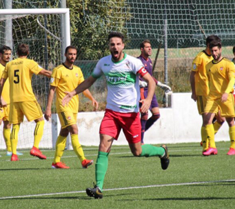 alesito_cc4's tweet photo. Mario Sánchez, capitán y emblema del club, también dice adiós al fútbol. Formó parte del @AD_Alcorcon del 1er ascenso a 2ª y del 'Alcorconazo'. 

Fichó por el 'Trival' en 2013 y el resto es historia. 12 temporadas, 368 partidos jugados y 6 goles anotados. 

(+) https://t.co/dq2NVHmYnL