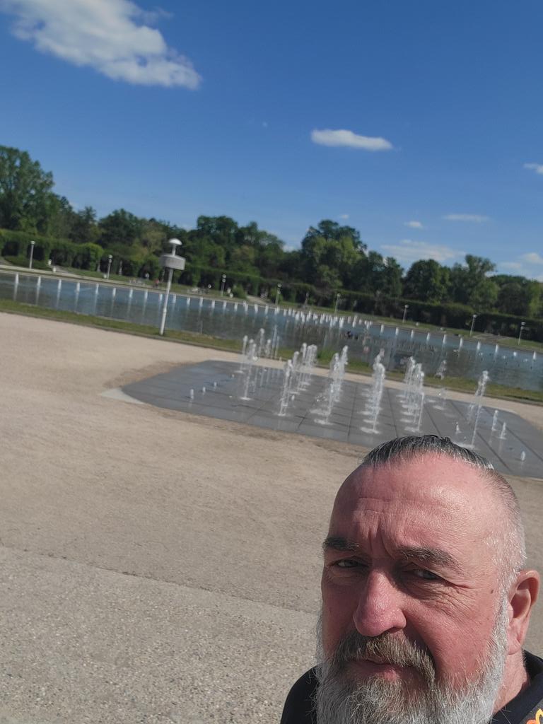 GFritchey's tweet image. Nice of #SqlDay to arrange such lovely weather.  Matches the venue.