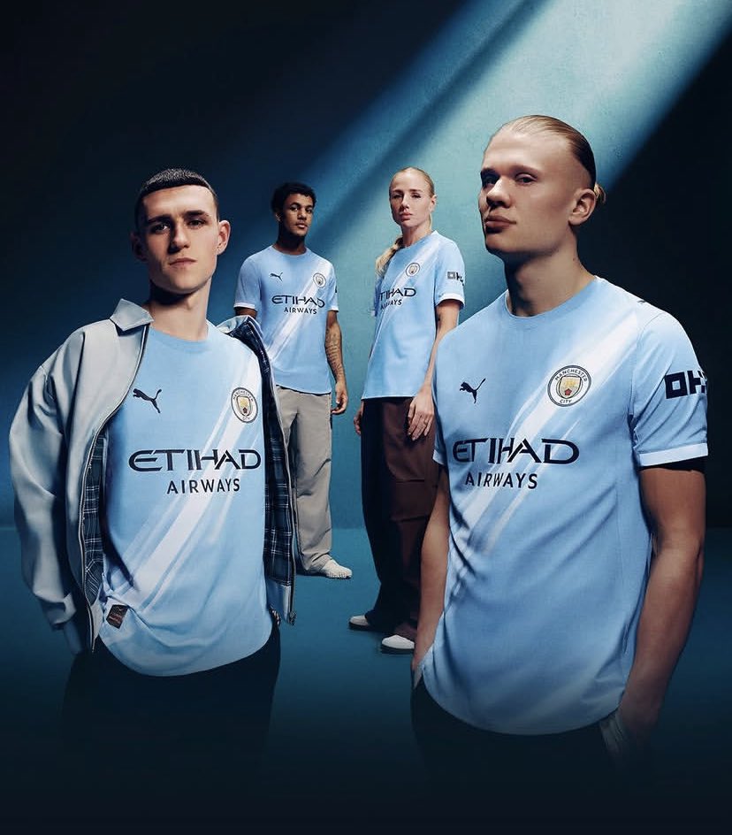 FootClup237's tweet photo. 🚨| Officielle | ManCity et Puma dévoilent le nouveau maillot domicile des Cityzens pour la saison 25/26 🔥

Qu’en penses-tu footeux ?

🟢⚫️ FootClup #streetculture #football #premierleague #mancity #puma https://t.co/JOneedQJ76