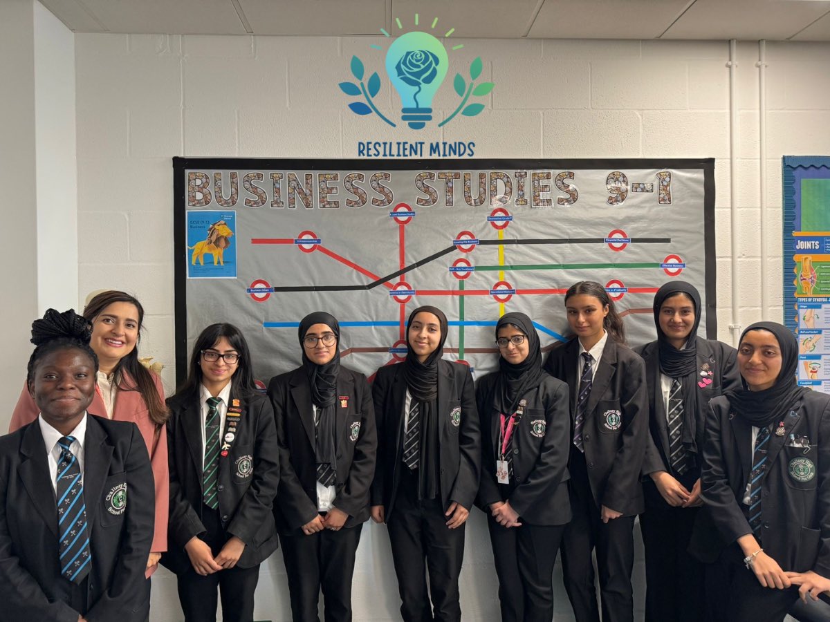 Student advisory groups continue for the Resilient Minds project. This time, students shared ideas for coping strategies they believe could support wellbeing💆

#MentalHealthAwarenessWeek