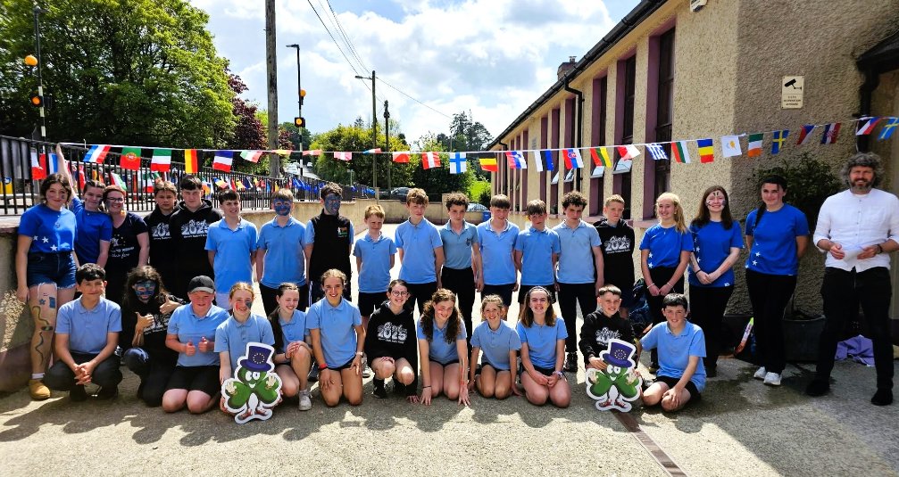 Philip Murphy (@philipmurphy81) on Twitter photo Thank You👏<a href="/kilmurrynsvex/">Kilmurry National School</a> , <a href="/CorkETSS/">CorkETSecondary</a> & <a href="/CorkCbc/">CBC Cork</a> students and teachers for engaging with our Hub in Active European Citizenship 'Scavenger Hunts' during 🇪🇺Europe Week 🇪🇺. Learning about European connection and citizenship while exploring localities. 👏<a href="/ExecEdUCC/">UCC Centre for Executive Education</a> for hosting👍 Thank You👏<a href="/kilmurrynsvex/">Kilmurry National School</a> , <a href="/CorkETSS/">CorkETSecondary</a> & <a href="/CorkCbc/">CBC Cork</a> students and teachers for engaging with our Hub in Active European Citizenship 'Scavenger Hunts' during 🇪🇺Europe Week 🇪🇺. Learning about European connection and citizenship while exploring localities. 👏<a href="/ExecEdUCC/">UCC Centre for Executive Education</a> for hosting👍