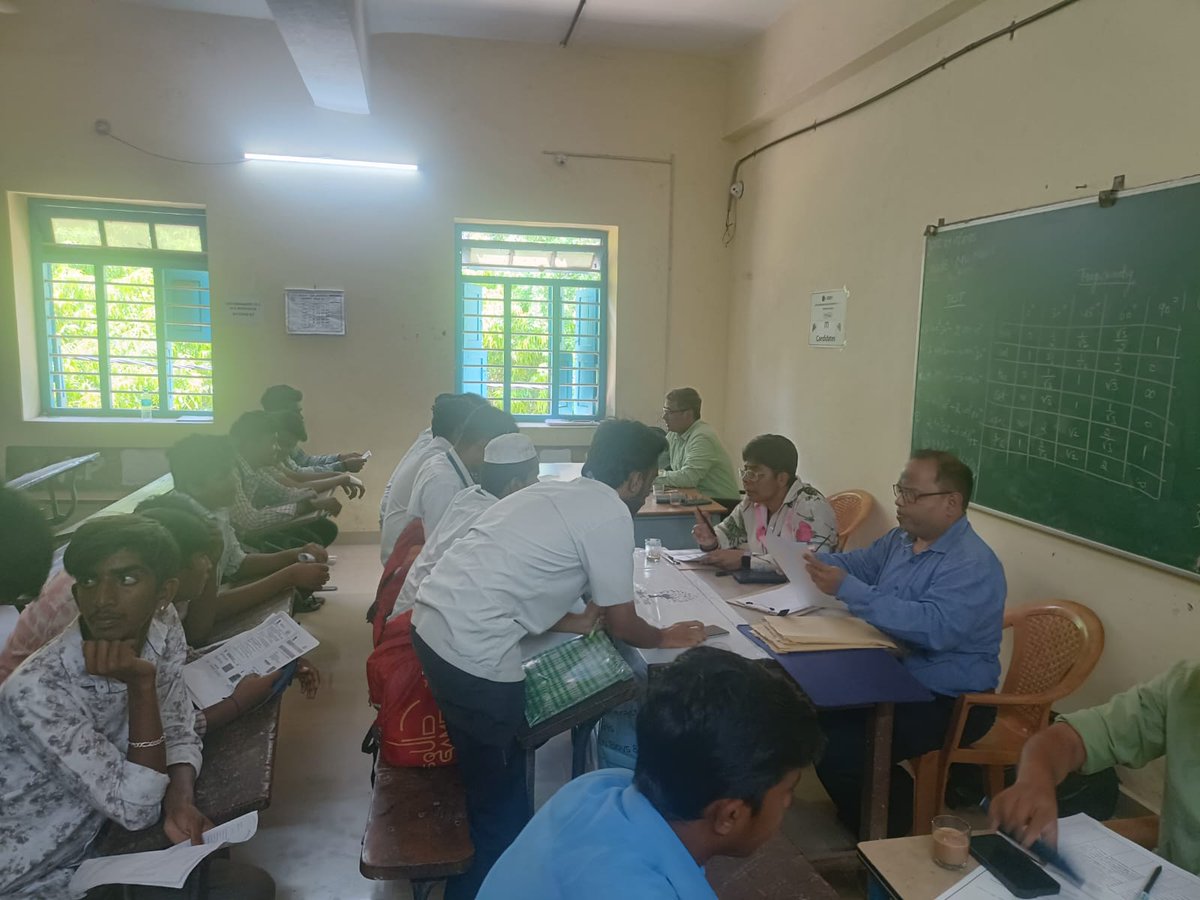 KavithaReddyKR's tweet photo. Recruitment drive at ITI Institute Mysore, NR Mohalla by the #TalentTree Team, over 110 offers were made. 

#Jobs #Staffing #ContractStaff #Employment #Karnataka @sudheemagadi https://t.co/YrAmceD2U1