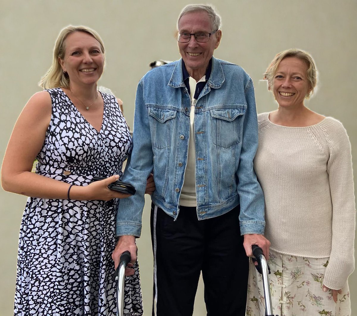 Friends at the End tweet media