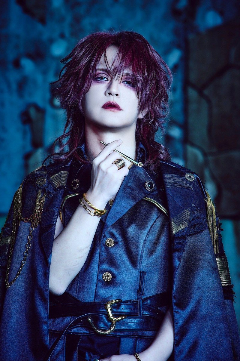 「club Zy.チャンネル」5月の生声コメント特集は、詩結、諒平、幸樹の3組（各々4本ずつ）です。
本日は諒平（Azavana） 編、２回目がUPされました。

「地方に行く時に持って行く便利グッズを教えてください」
ch.nicovideo.jp/club-Zy/blomag…

#諒平
#Azavana
#clubZyチャンネル