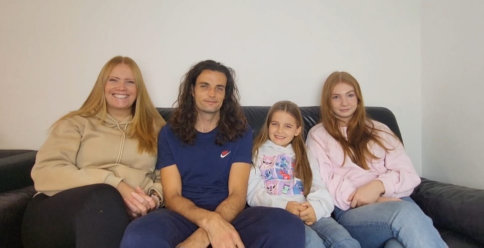 ✏️Fingers and toes crossed for the Brilliant Benstead Family following their pencil and recall for a great commercial 🤞⭐️ #BAMStreetCast #BAMFamily #BrownandMills