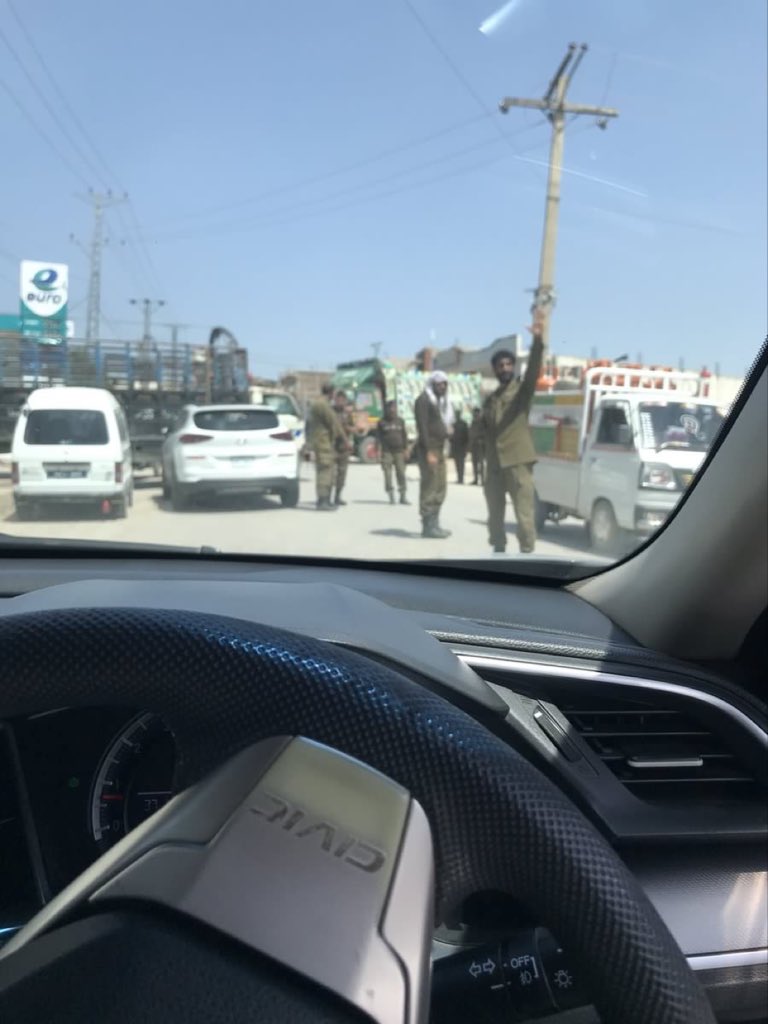 iRaiSaqib's tweet photo. جنگ ختم: ملکی سیاست کا آغاز اڈیالہ جیل کے راستے بند کر کے کیا گیا! https://t.co/YR0bbjSzOm