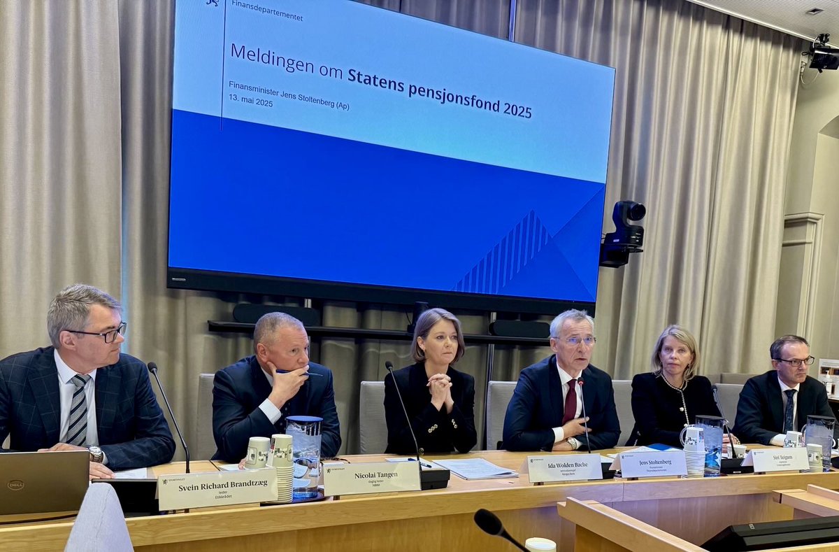 Today we launched the annual report on Norway’s sovereign wealth fund with a public hearing in Parliament. I was Minister for Energy when we made the first investments to the Fund. Now it’s est. at more than $1.8 trillion, and the profits are key to balance the Norwegian budget.