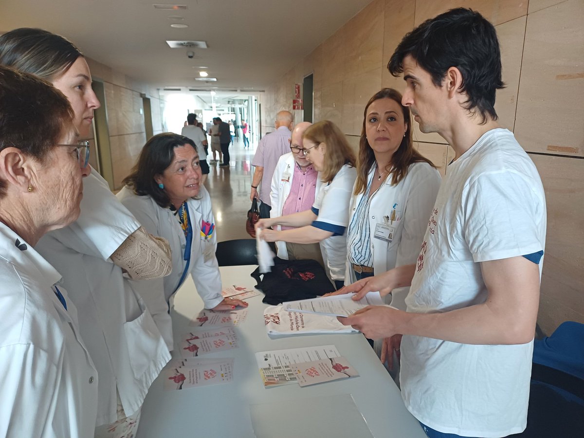 @Area2Cartagena (@area2cartagena) on Twitter photo Hoy, 13 de mayo, tienes una cita:
❤️ Día del Donante de Órganos y Médula Ósea de la Región de Murcia.
💛 Donantes entre 14 y 40 años.
Os esperamos en los hospitales Santa Lucía y Rosell de #Cartagena
<a href="/Murciasalud/">Murciasalud</a> <a href="/AytoCartagenaES/">Ayuntamiento de Cartagena</a> <a href="/AytoMazarron/">Ayto. Mazarrón</a> <a href="/fuentealamo/">Ayto. Fuente Álamo de Murcia</a> Hoy, 13 de mayo, tienes una cita:
❤️ Día del Donante de Órganos y Médula Ósea de la Región de Murcia.
💛 Donantes entre 14 y 40 años.
Os esperamos en los hospitales Santa Lucía y Rosell de #Cartagena
<a href="/Murciasalud/">Murciasalud</a> <a href="/AytoCartagenaES/">Ayuntamiento de Cartagena</a> <a href="/AytoMazarron/">Ayto. Mazarrón</a> <a href="/fuentealamo/">Ayto. Fuente Álamo de Murcia</a>