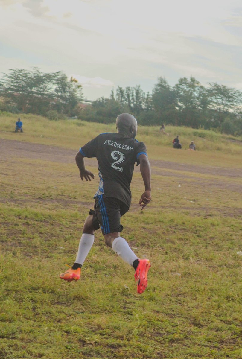 AmbetsaIssa's tweet photo. I think  it is high time now @PUMA  @pumafootball should recognise me as their brand ambassador in kenya because i have never Cheated on them since the very first day i fell in love with them 🫣🫣

@PUMA
@pumafootball
@puma https://t.co/uFBU863Fp8