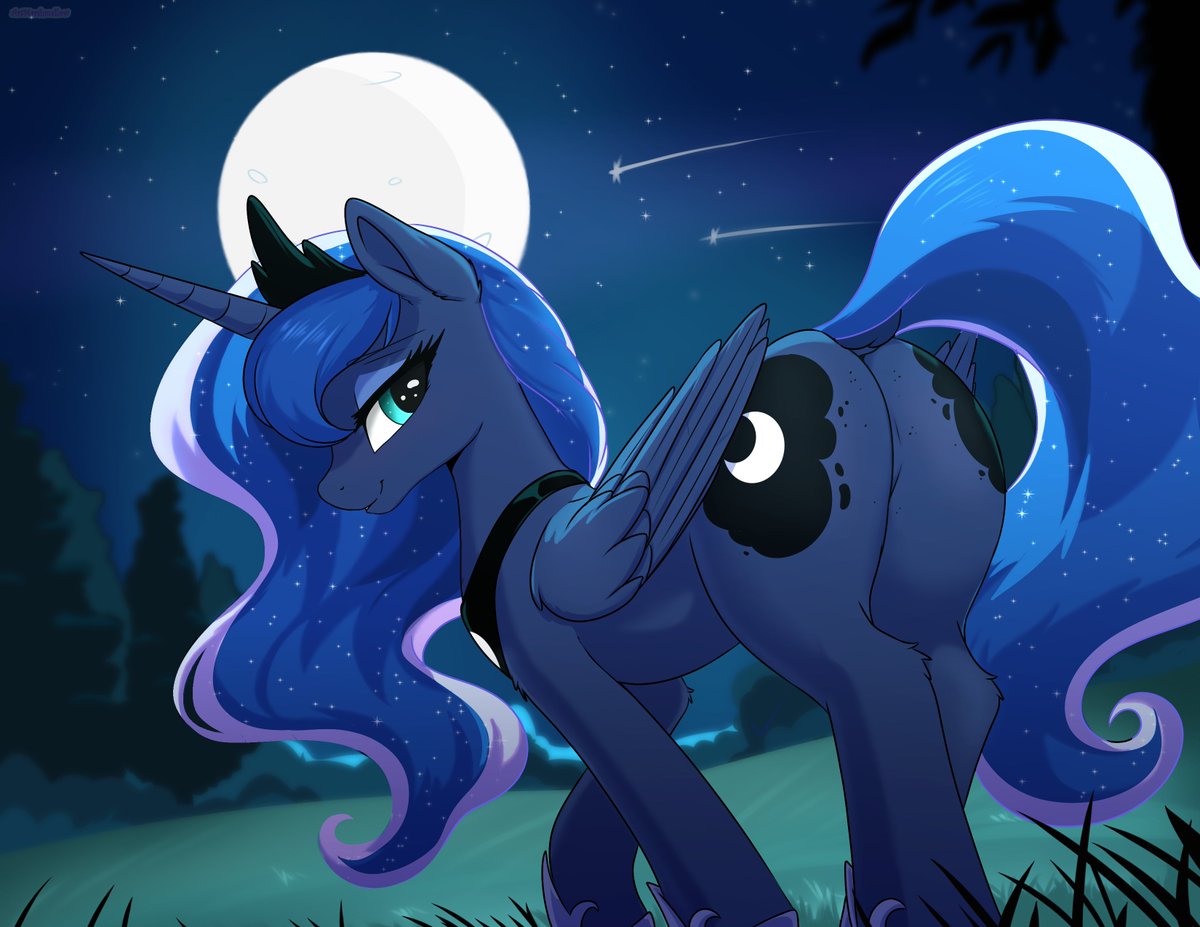 Full Moon - SFW