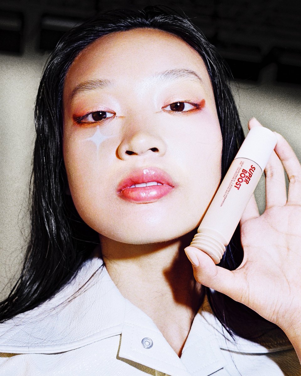 Our Super Boost Skin Tint is your secret to an easy makeup routine. It will give your skin a fresh, bouncy, and radiant glow. 
 
#MAKEUPFOREVER