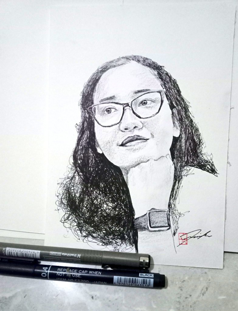 Izin numpang ngamen, Mas Mbak.

Quick sketch (pen on A5 paper), dikerjakan manual, silakan langsung DM saya aja, kirim foto yang mau digambar.

Bayar seikhlasnya, semampunya, dan senyamannya aja.

Monggo, maturnuwun!