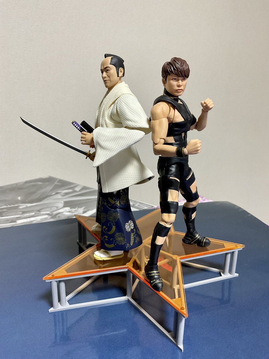 hanimaruXX's tweet image. 西川兄貴のフィギュアの別バージョンの注文完了！！
是非、前回のと一緒に並べたい！

#僕らの誕生日 #TMRevoluton 
#赤い西川は３倍HOT！